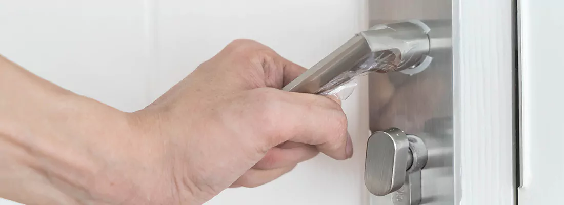 Expert Garage Door Opener Repair and Installation in Deerfield Beach, FL